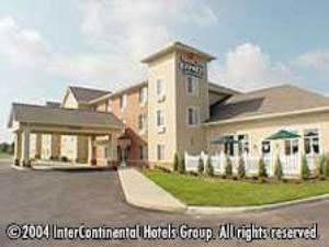 Holiday Inn Express & Suites Columbus Southeast