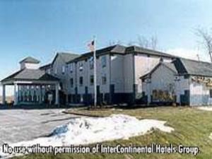 Baymont Inn & Suites Highland