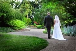 Luthy Botanical Garden Peoria Il Wedding Venue