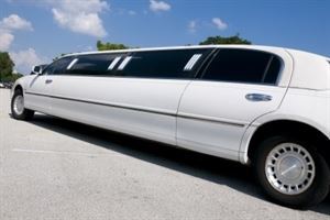 Special Guest Limo And Party Tour LLC