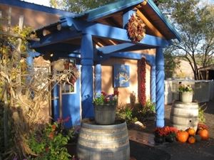 Black Mesa Winery - Velarde