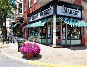 Town Square Market