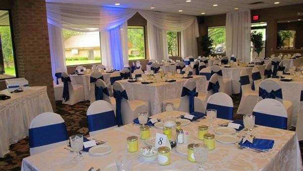 Atlas Valley Country Club Grand Blanc MI  Wedding  Venue 