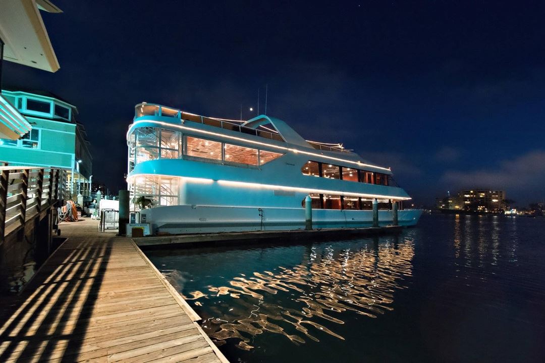 Pacific Avalon Yacht Charters Newport Beach, CA Wedding Venue