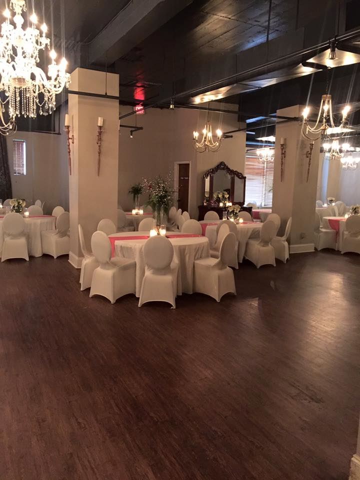 Ballroom at the Charleston - Lake Charles, LA - Wedding Venue