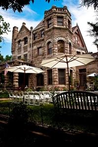 Castle Marne Bed and Breakfast