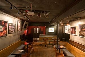 Freddy's Bar and Backroom