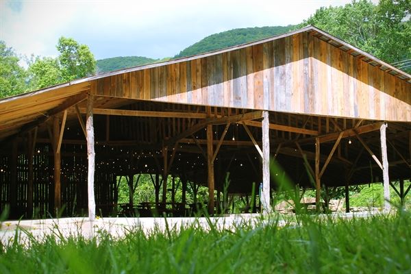 Hickory Nut Gap Farm Fairview  NC  Party Venue 