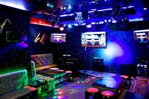 5 Bar Karaoke Lounge