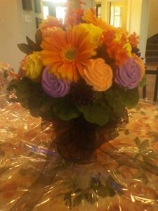 Tracey's Cupcake Bouquets & Displays