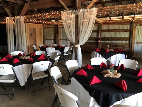 Midwestern Barns Offer Surprisingly Chic Wedding Venues When