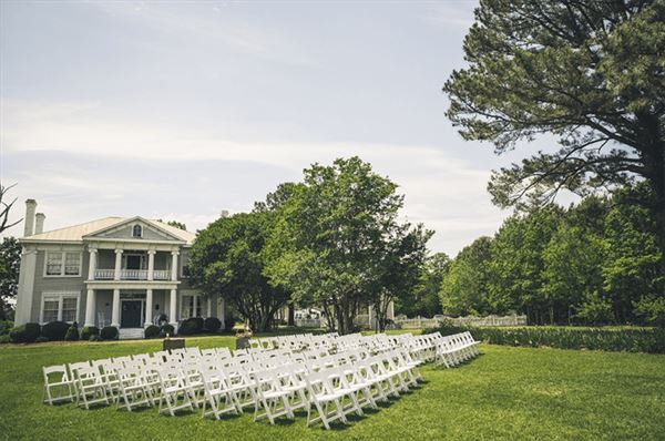 Southern Charm Wedding  Smithfield  NC  Wedding  Venue 