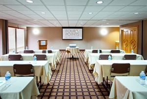 Four Points By Sheraton Charlotte - Pineville