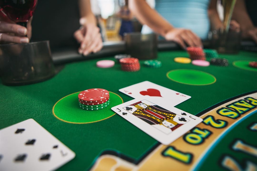 rent casino games for party near me