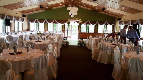 Captains Lakeside Grille Isanti  MN  Wedding  Venue 