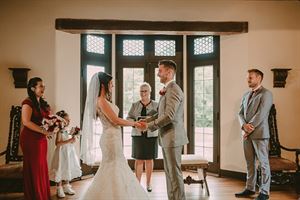 Wedding Officiant Clermont