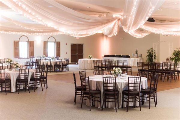  Wedding  Venues  in Delaware  OH  180 Venues  Pricing