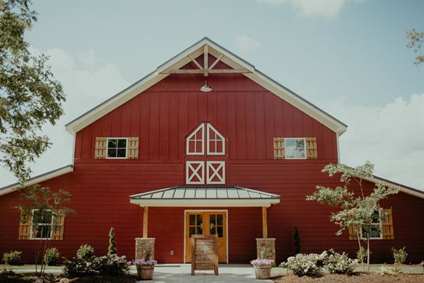 Pepper Sprout Barn Jackson  GA  Wedding  Venue 