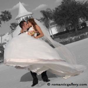 A Touch of Romance Portrait & Wedding Gallery