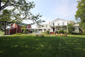 Maple Hill Farm Inn and Conference Center