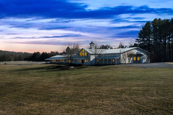 Inn at Kelly Ford Remington  VA  Wedding  Venue 