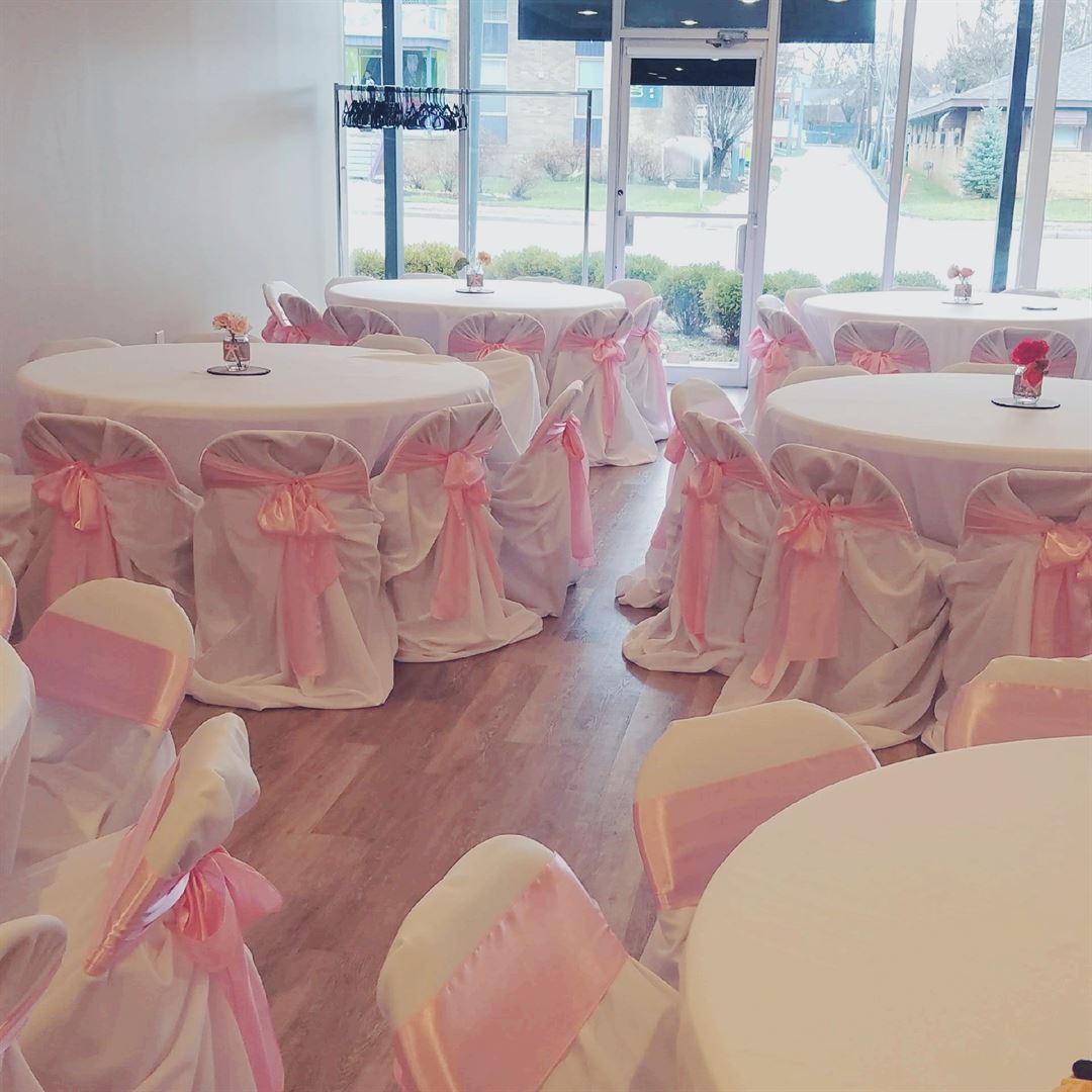 chair covers and linens