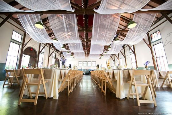 The Trolley Barn Atlanta Ga Wedding Venue