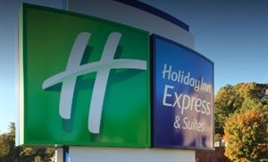 Holiday Inn Express & Suites Danbury - I-84