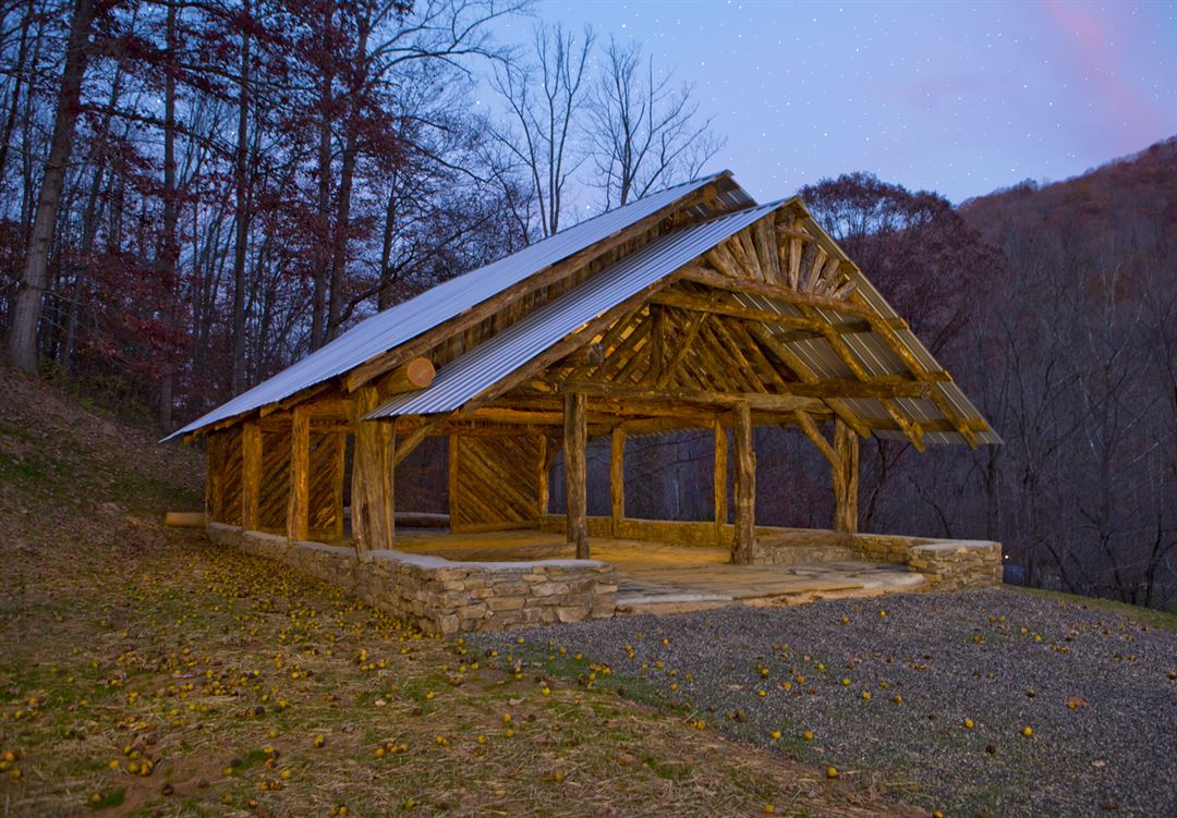 The Barn At Paint Fork Barnardsville Nc Party Venue