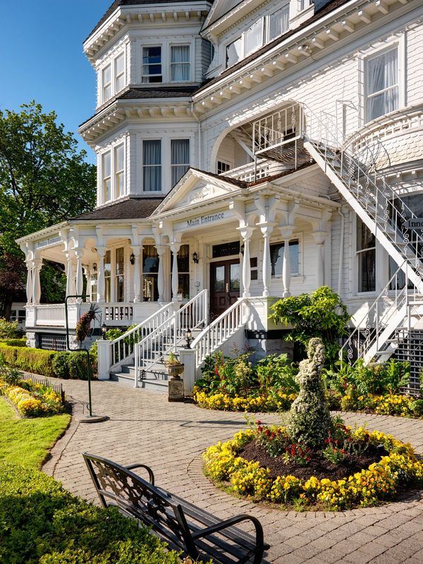 Pendray Inn And Tea House - Victoria, BC - Wedding Venue