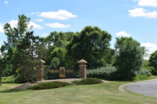 River Oaks Golf Course and Event Center - Cottage Grove, MN - Wedding Venue