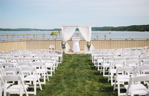 Lakeside Ceremony Site