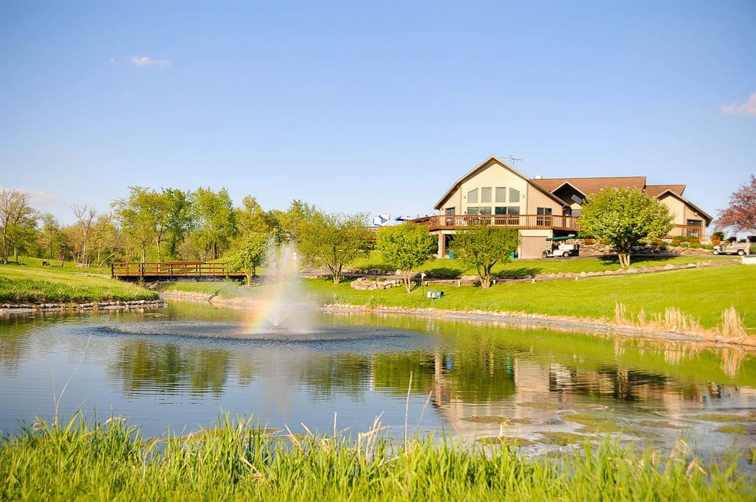 Prairie Woods Golf Course Avalon, WI Wedding Venue