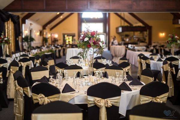  Wedding  Venues  in Fenton  MI  166 Venues  Pricing