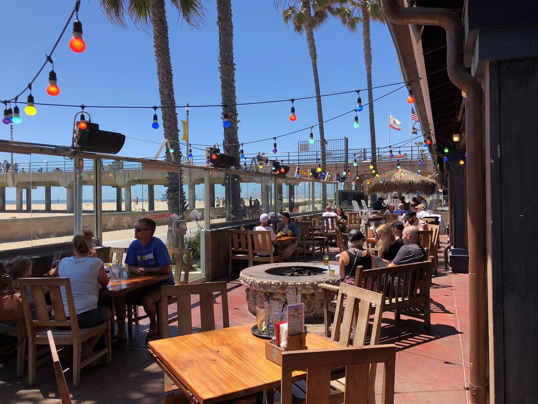 Sandy's Beach Shack Huntington Beach, CA Party Venue