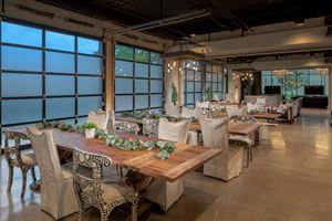 Inn Cahoots - Austin, TX - Party Venue