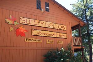 Sleepy Hollow Cabins and Motel