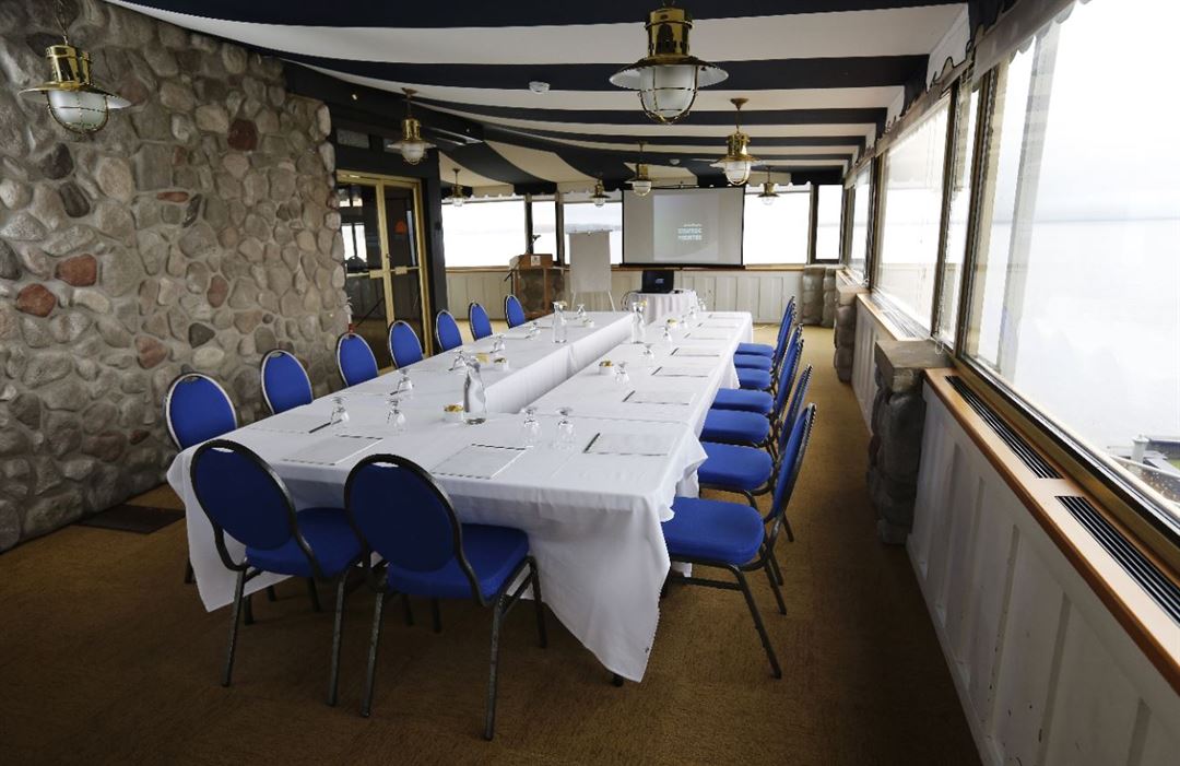 britannia yacht club party room