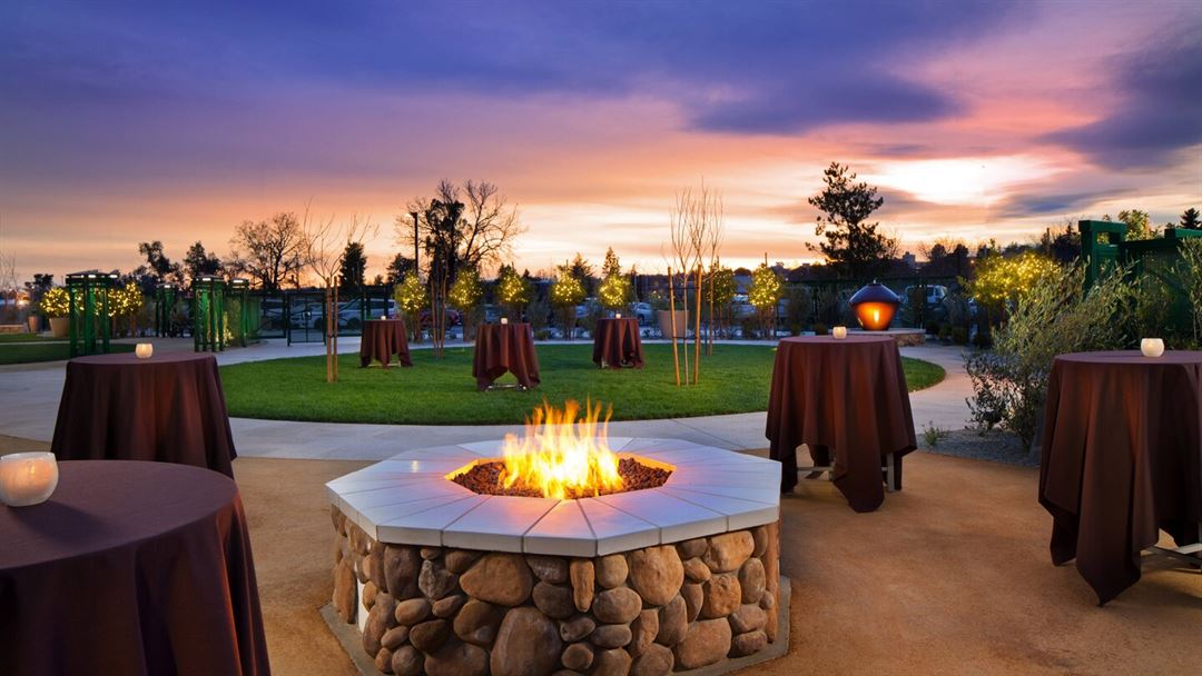 Sheraton Redding Hotel - Redding, CA - Wedding Venue