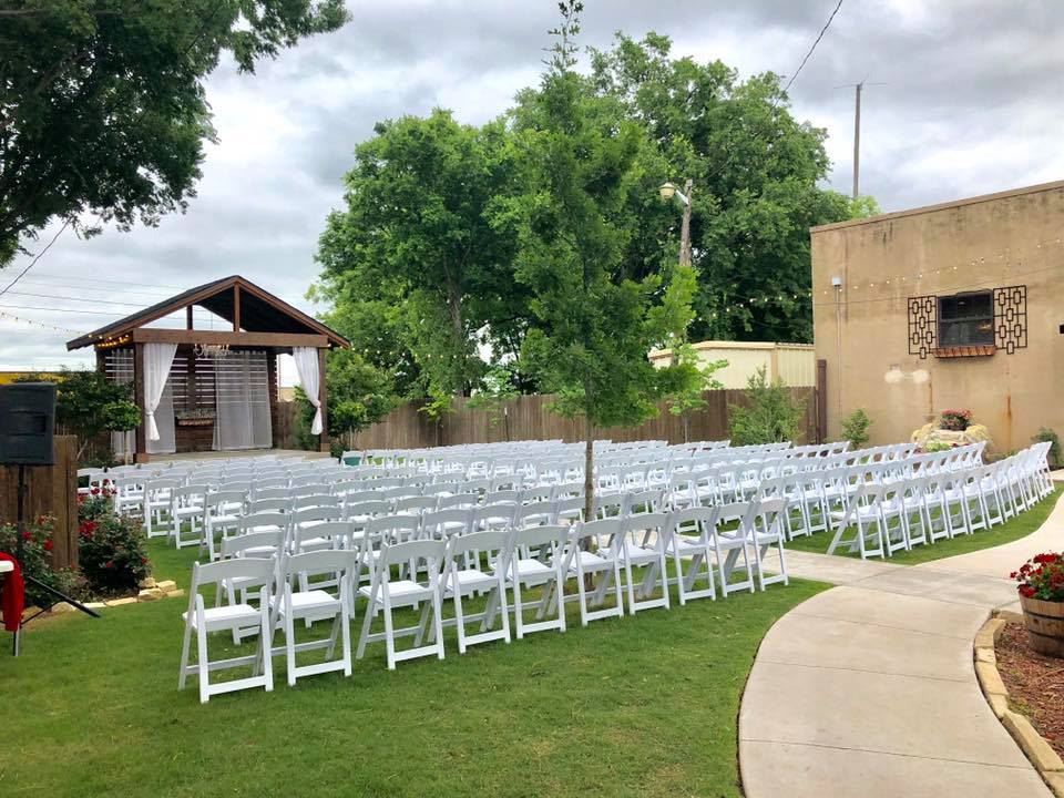 SoDA District Courtyard Abilene, TX Wedding Venue