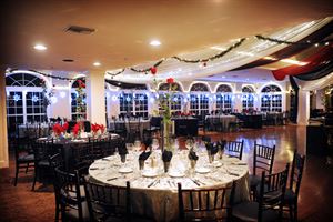 Glen Lakes Country Club Restaurant & Banquet Facility