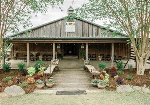 The Sale Barn at Callaway Farms Event Venue