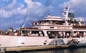 Luxury Yacht Valara