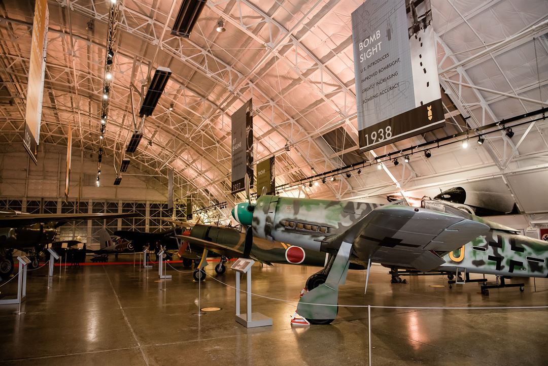 Flying Heritage & Combat Armor Museum - Everett, WA - Wedding Venue