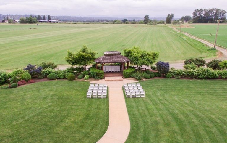 Hidden Meadows - Snohomish, WA - Wedding Venue