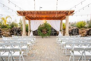 Union Brick by Wedgewood Weddings