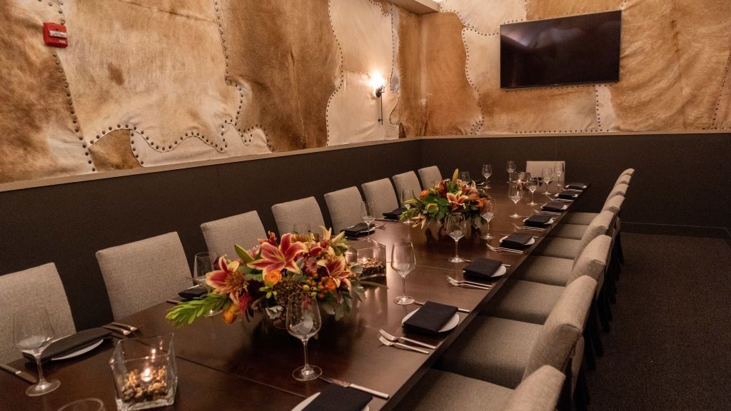 Vince Young Steakhouse Austin Tx, Restaurants With Private Dining Rooms Austin Tx