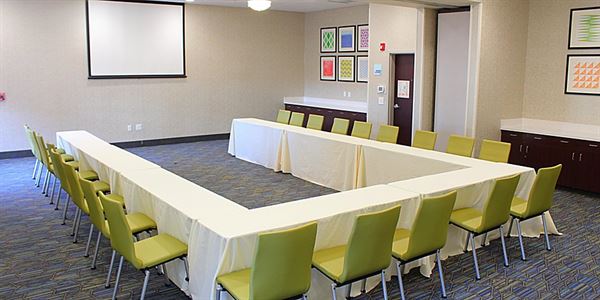 Holiday Inn Express & Suites Napa Valley-American Canyon - American Canyon,  CA - Meeting Venue