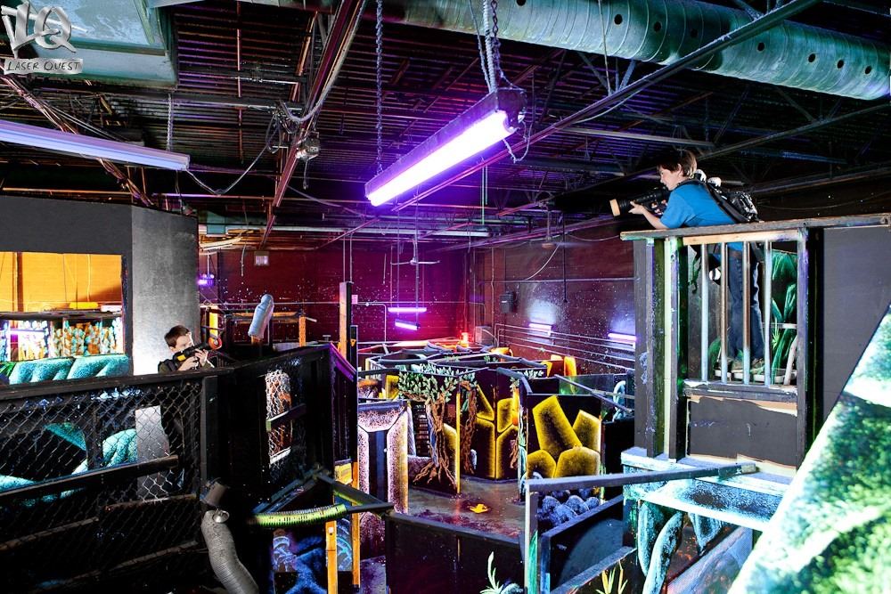 Laser Quest Canton, OH Party Venue