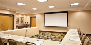 Holiday Inn Express & Suites Peru - LaSalle Area